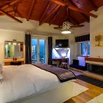 Pensjonat Enastron 4*
