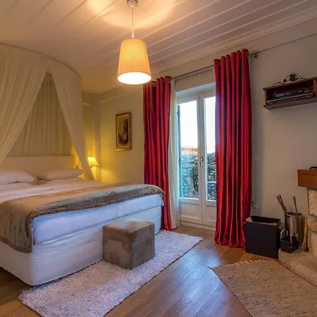 Pensión Enastron 4*