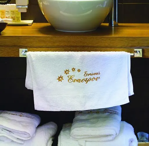 בית הארחה Enastron דימיטסאנה